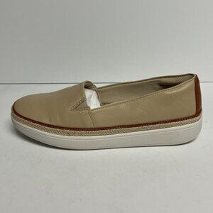 Trotters Womens Destiny Loafer Beige Size 7W